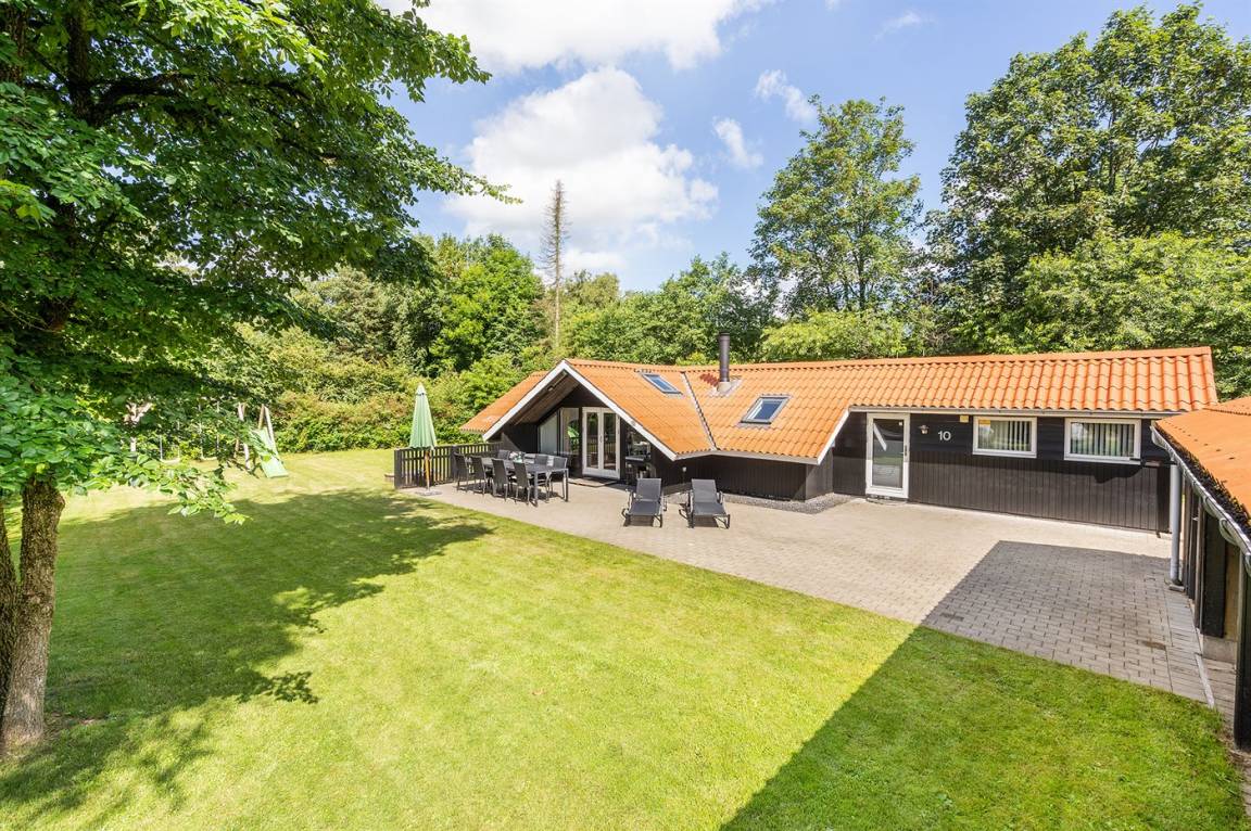 99 m&sup2; Ferienhaus 4 Schlafzimmer 8 G&auml;ste