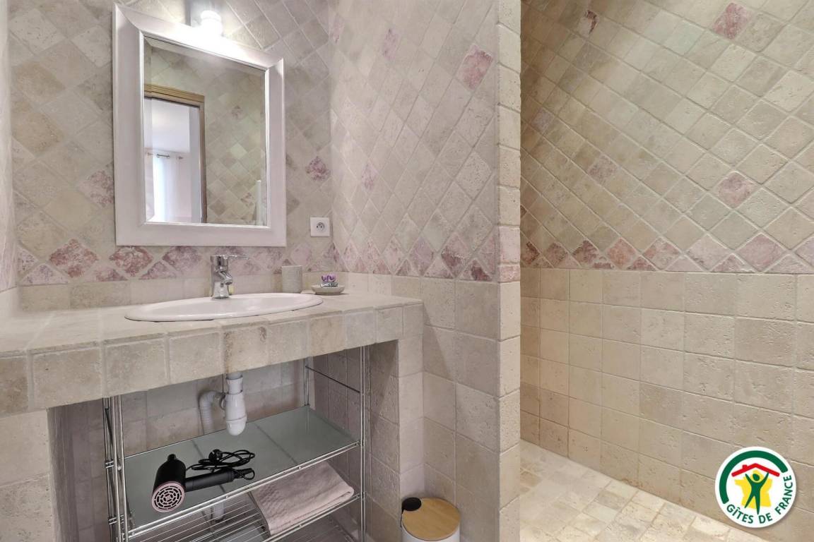 45 m² Gîte ∙ 1 Schlafzimmer ∙ 3 Gäste – Bild 12