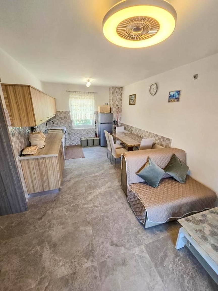 75 M² Ferienwohnung ∙ 2 Schlafzimmer ∙ 4 Gäste - Novi Vinodolski