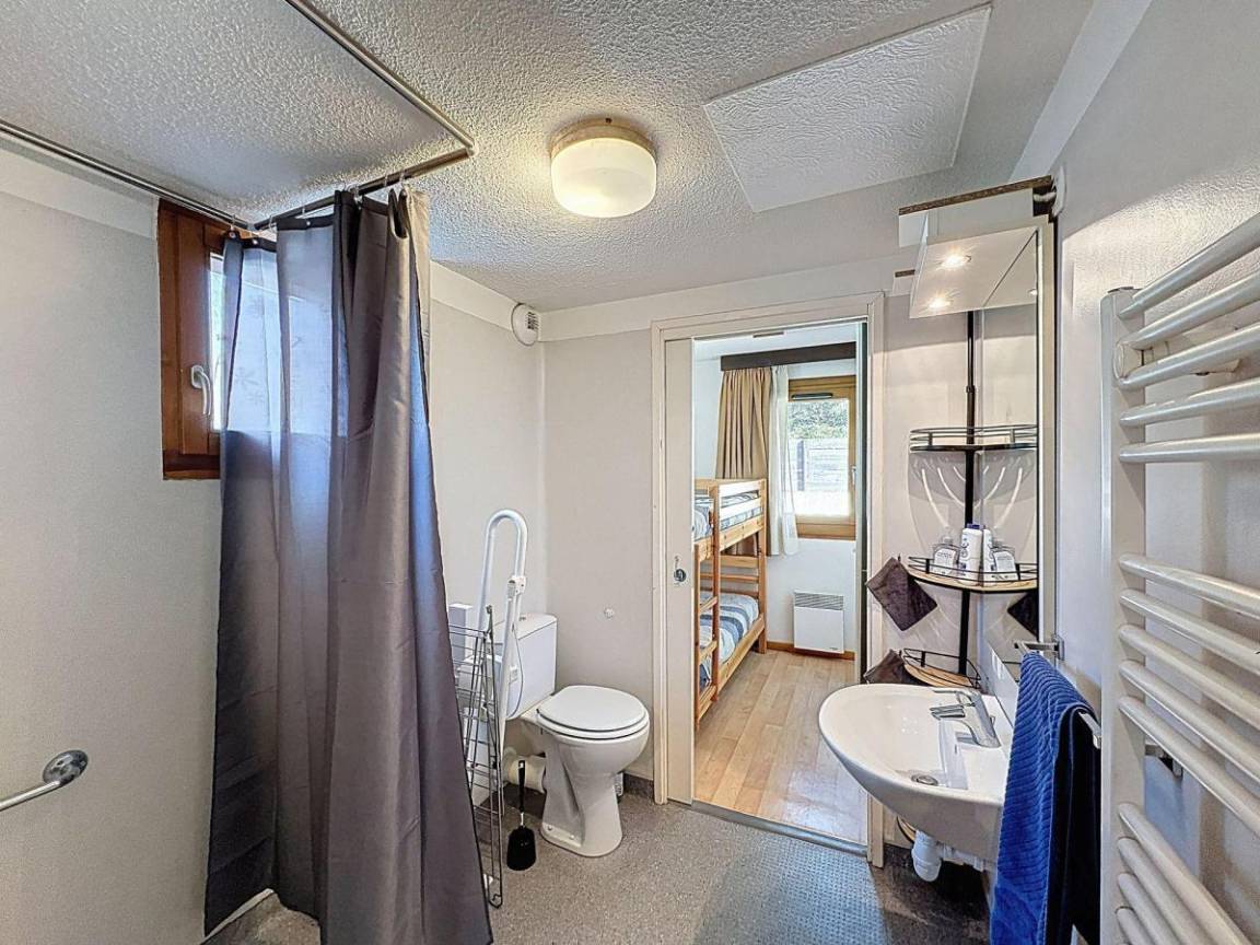 39 m² Ferienwohnung ∙ 1 Schlafzimmer ∙ 6 Gäste – Bild 6