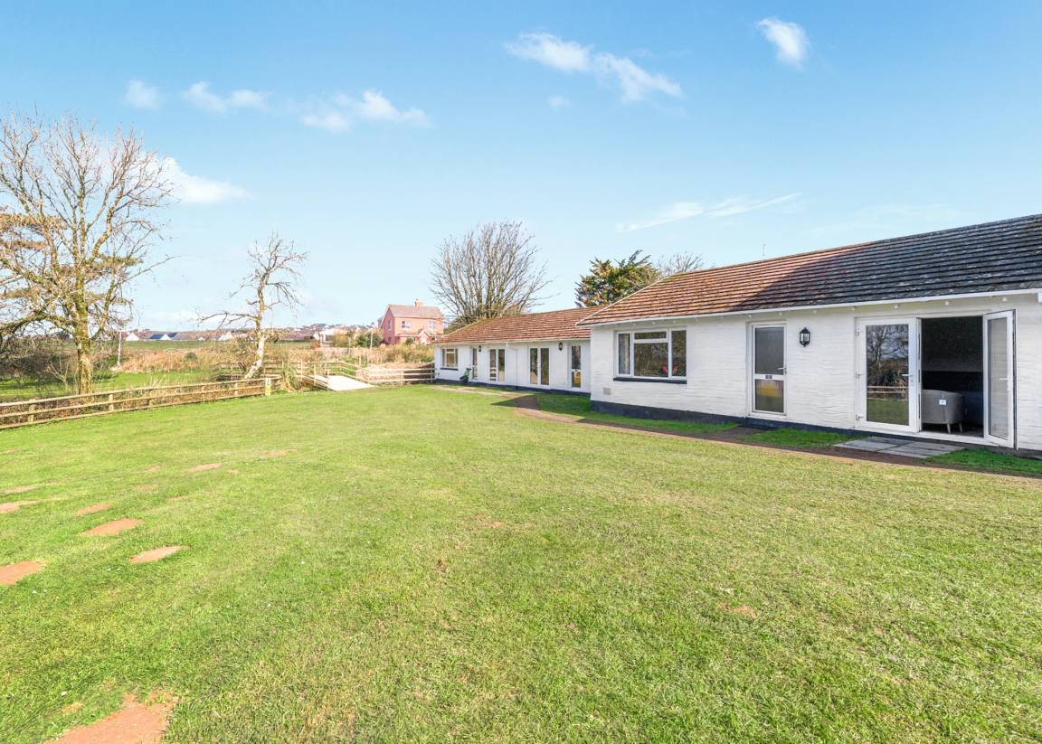 Cottage ∙ 2 Bedrooms ∙ 6 Guests - Woolacombe