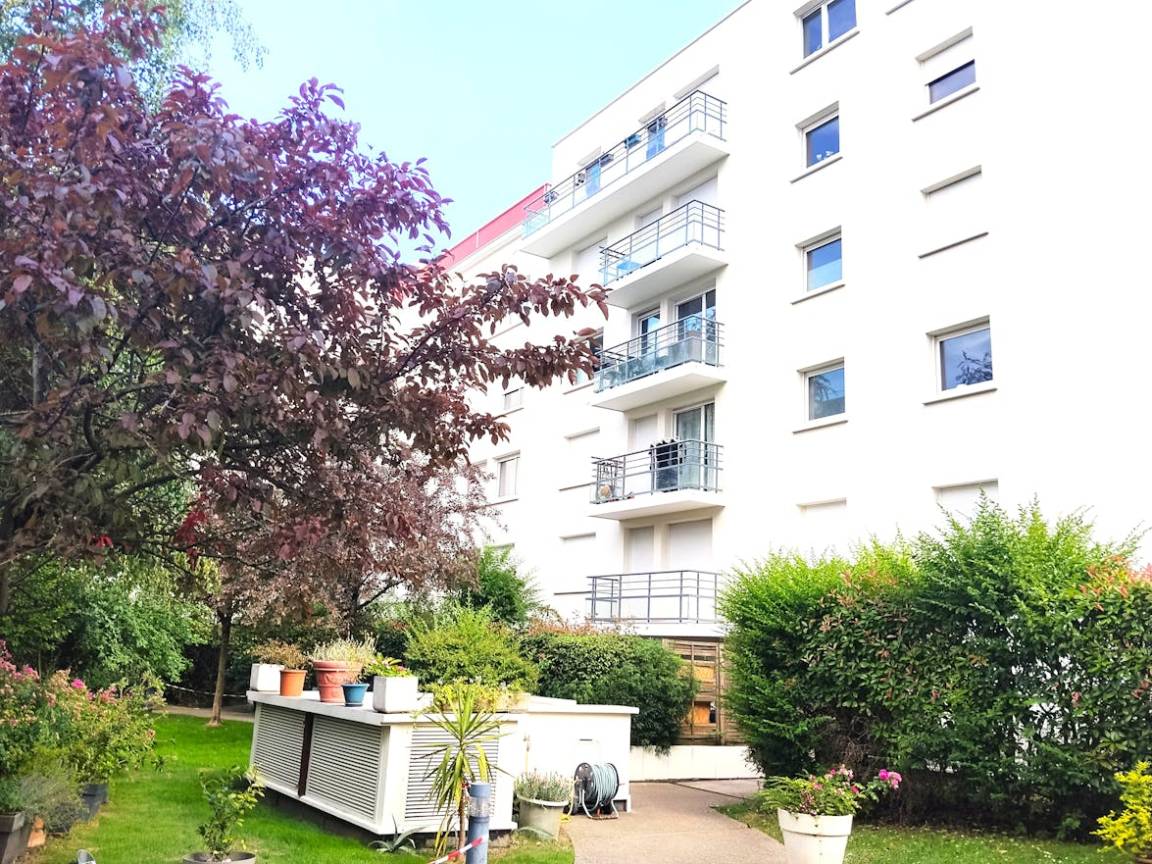 60 M² Apartment ∙ 2 Bedrooms ∙ 2 Guests - Saint-Denis, France