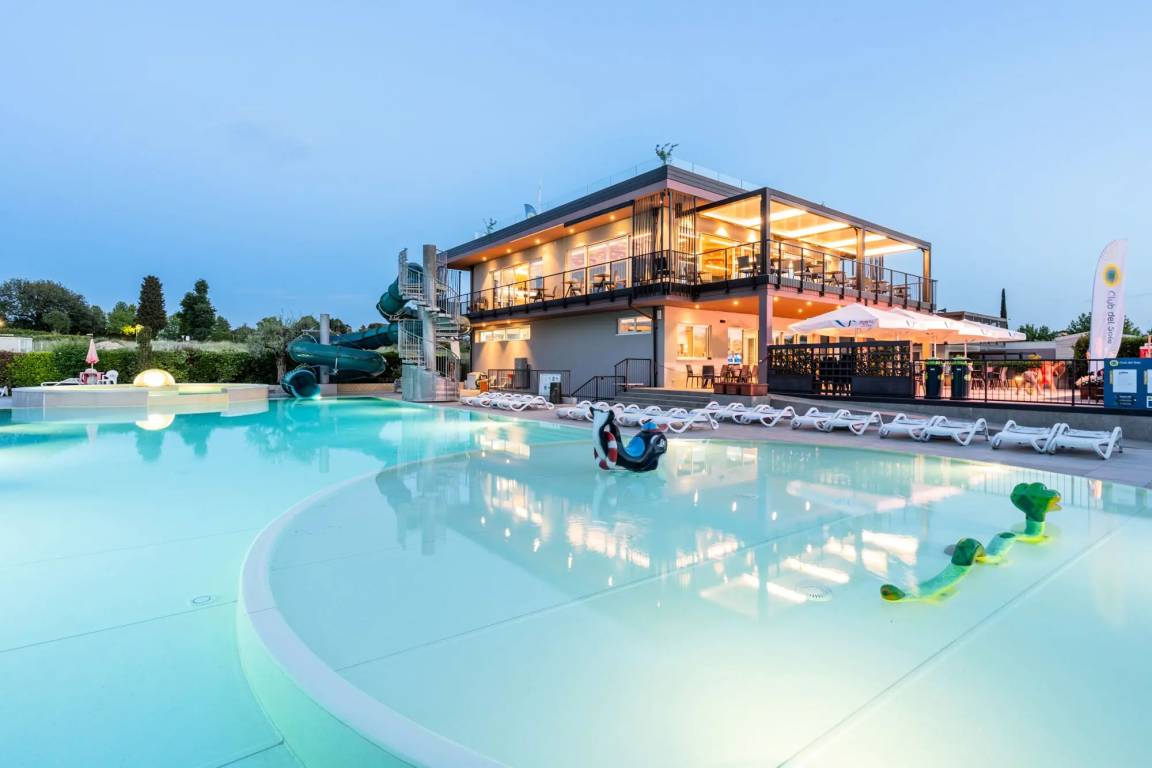 23 M² Casa Mobile ∙ 1 Camera Da Letto ∙ 4 Ospiti - Peschiera del Garda