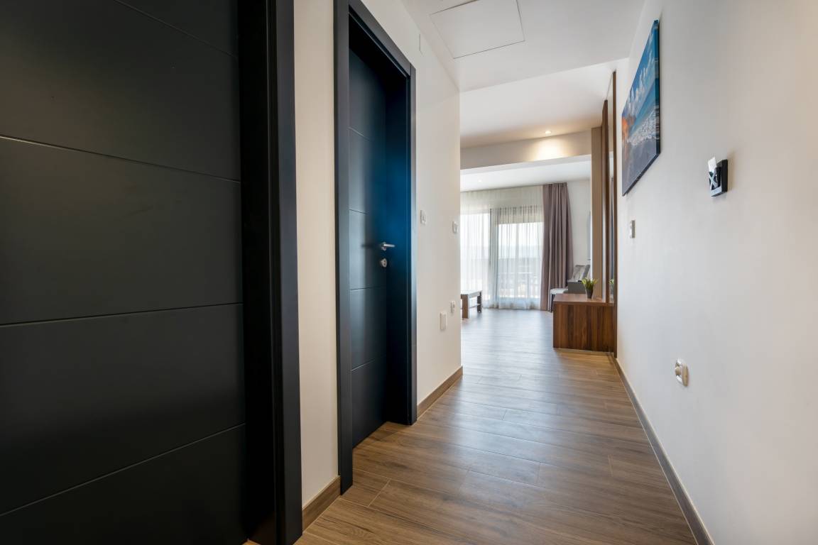 60 M² Ferienwohnung ∙ 1 Schlafzimmer ∙ 4 Gäste - Neum