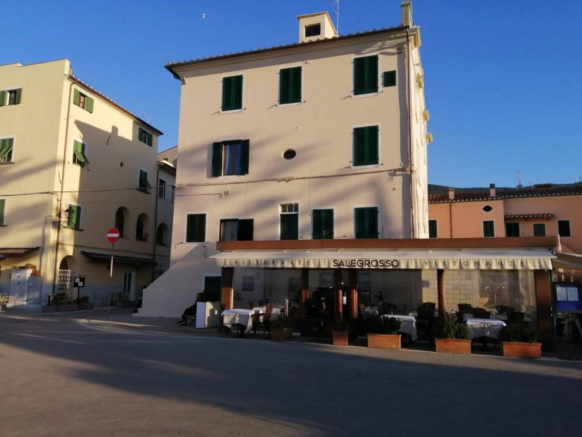 80 M² Appartamento Vacanza ∙ 2 Camere Da Letto ∙ 4 Ospiti - Marciana Marina