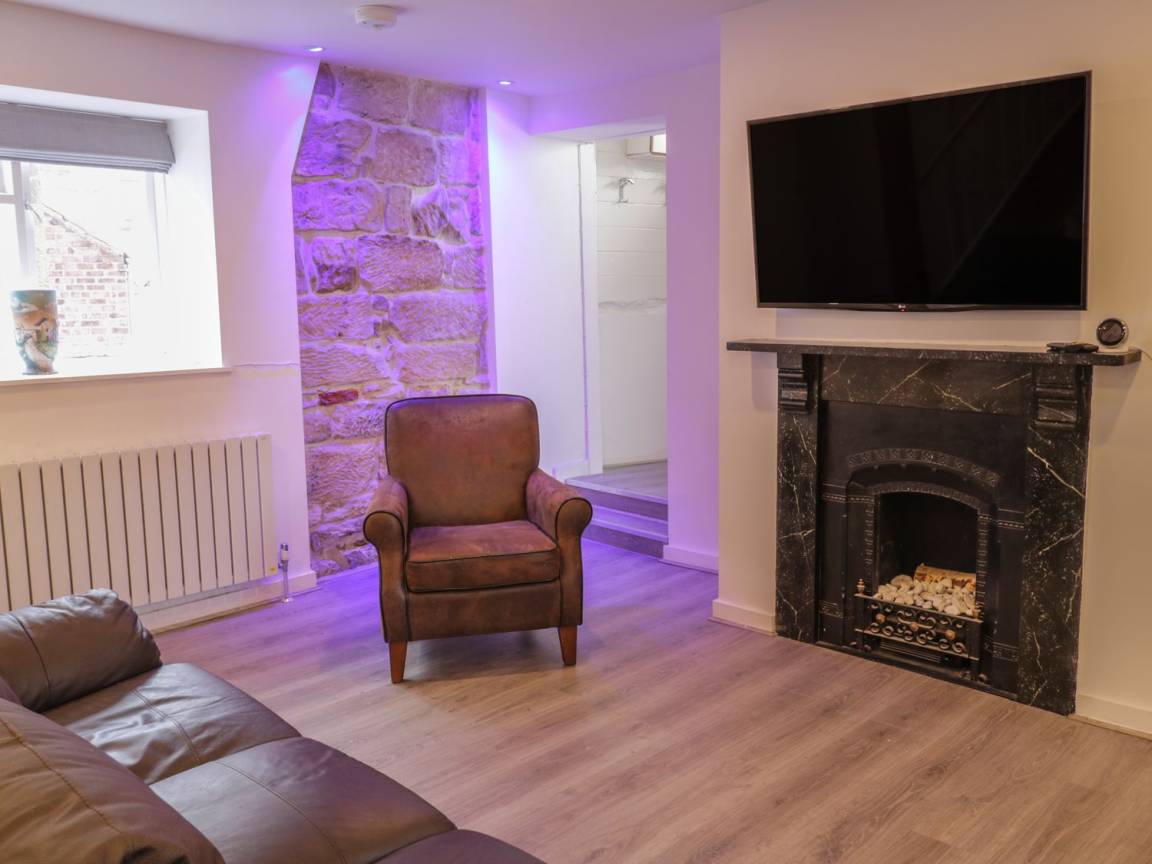 Cottage ∙ 3 Bedrooms ∙ 6 Guests - Whitby