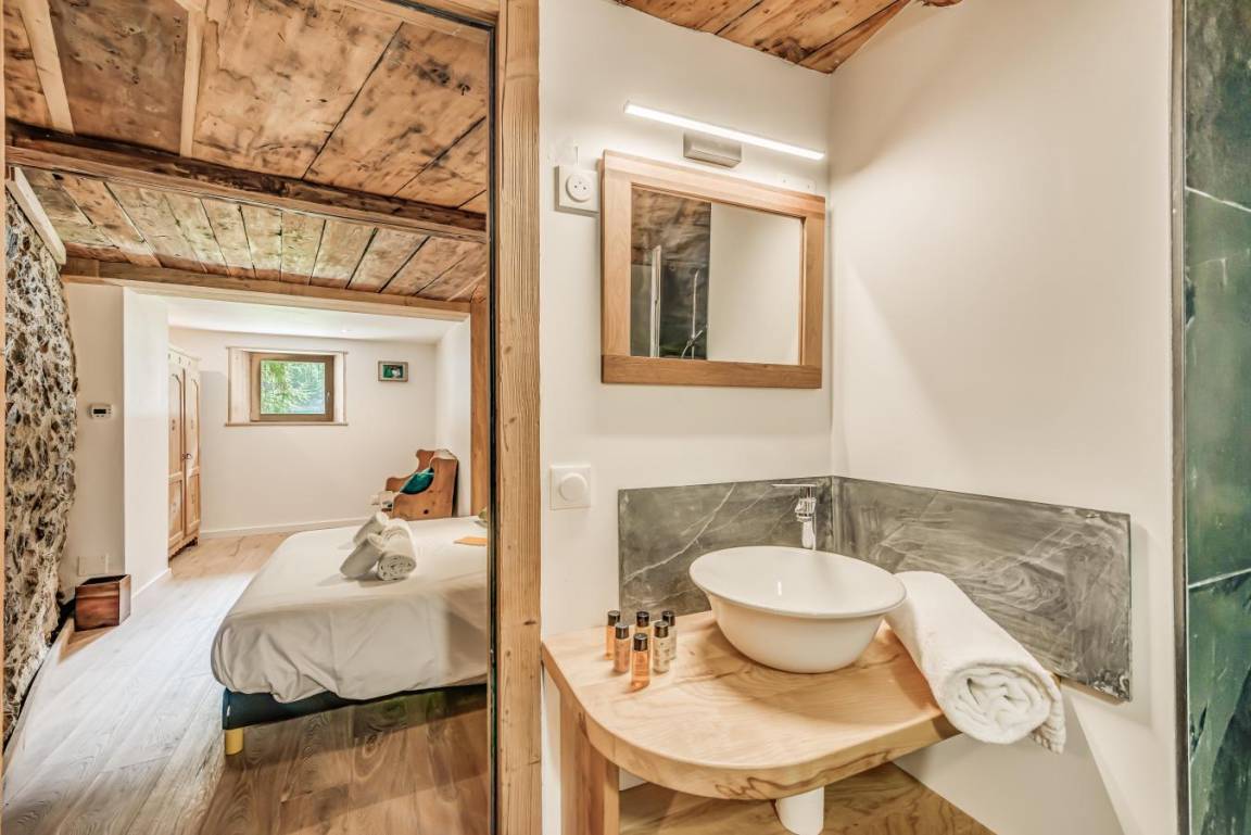 130 m² Chalet ∙ 5 Schlafzimmer ∙ 12 Gäste – Bild 42