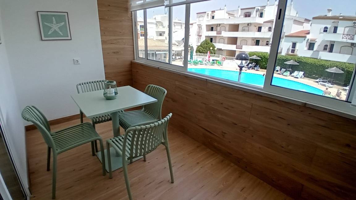 70 M² Huoneisto ∙ 2 Makuuhuonetta ∙ 4 Vierasta - Tavira