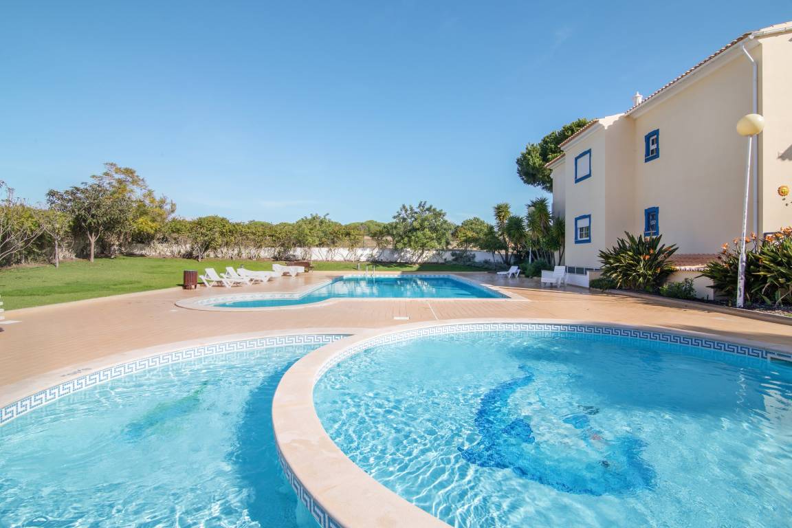90 M² Apartment ∙ 2 Bedrooms ∙ 5 Guests - Algarve