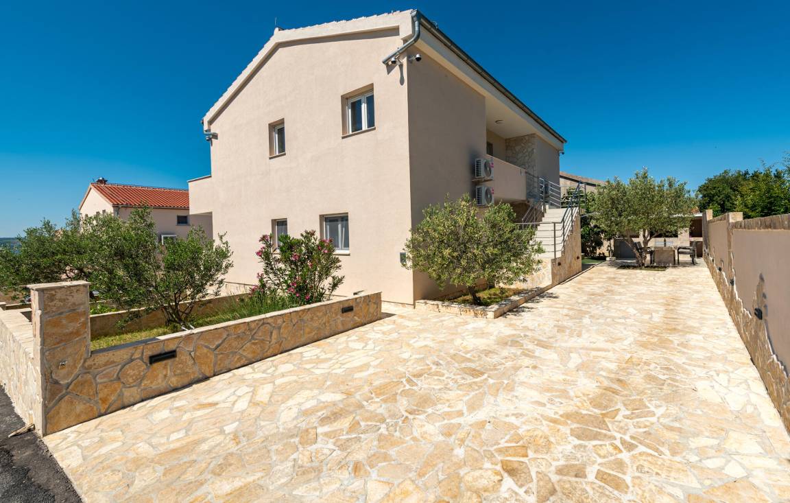45 M² Ferienwohnung ∙ 1 Schlafzimmer ∙ 2 Gäste - Starigrad-Paklenica