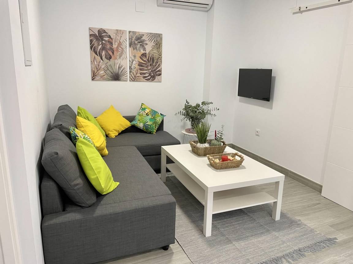 60 M² Apartment ∙ 2 Bedrooms ∙ 5 Guests - Córdoba