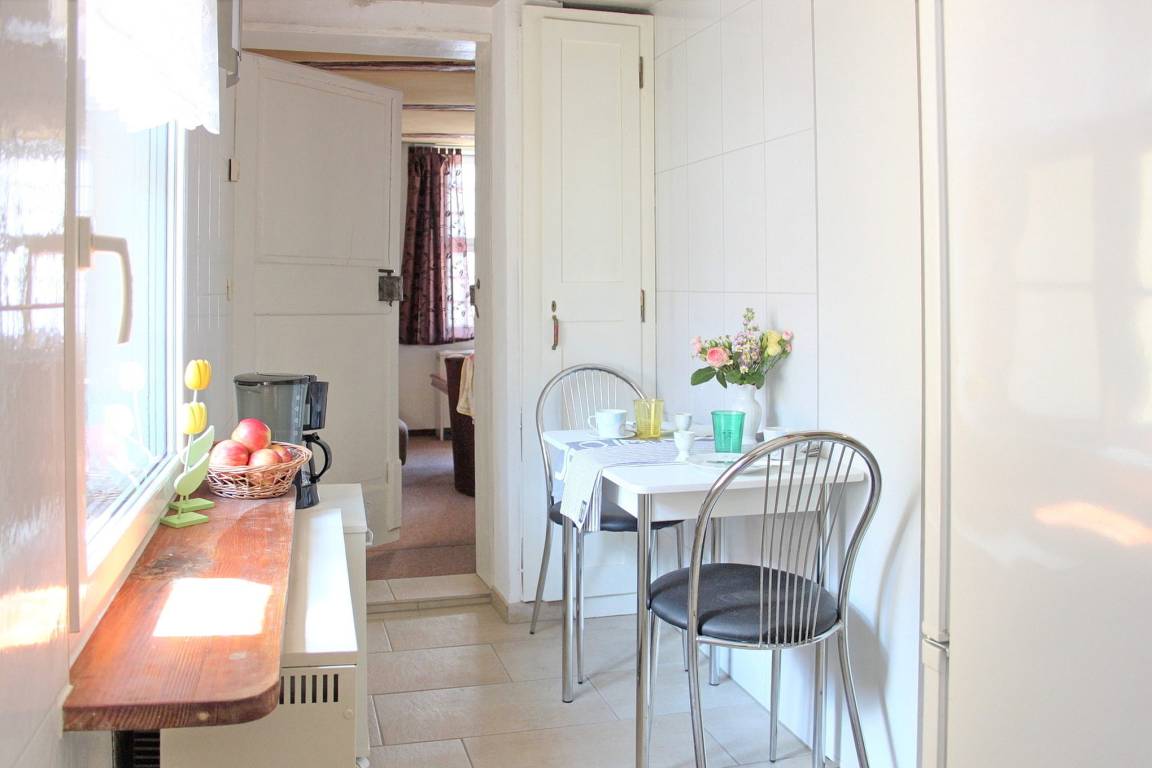 45 m² Ferienwohnung ∙ 1 Schlafzimmer ∙ 3 Gäste – Bild 4