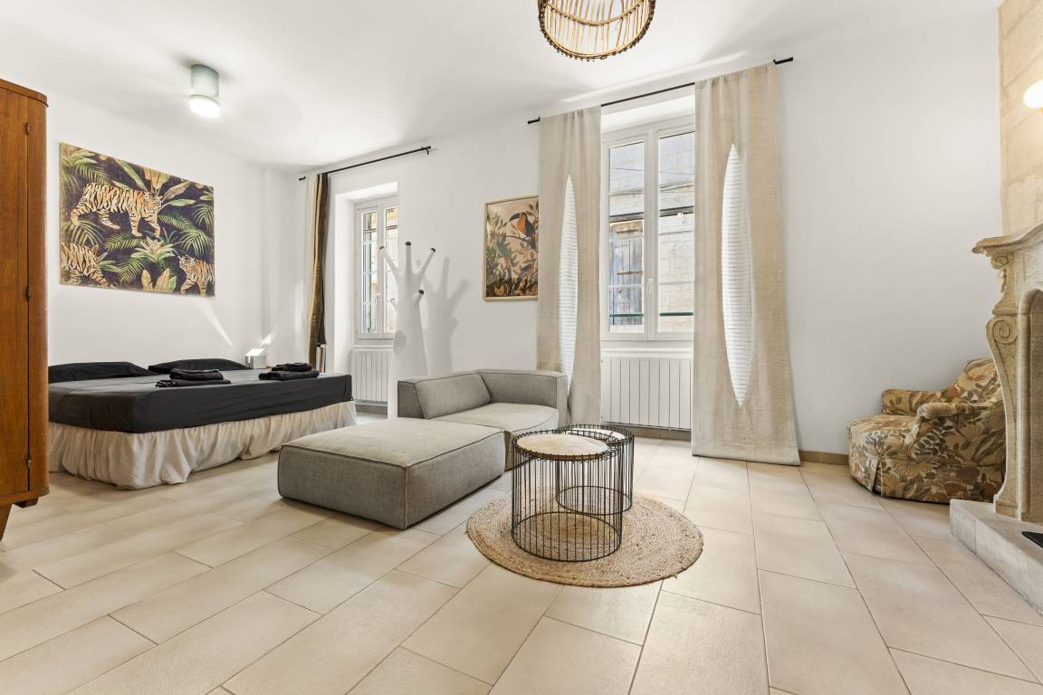 35 M² Appartement ∙ 1 Slaapkamer ∙ 2 Gasten - Tarascon
