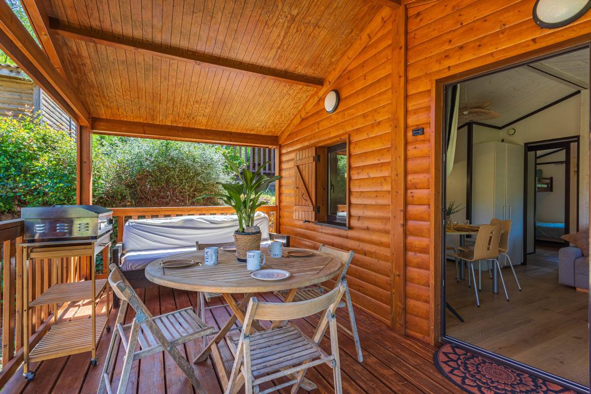 35 M² Ferienhaus ∙ 2 Schlafzimmer ∙ 6 Gäste - Cuers