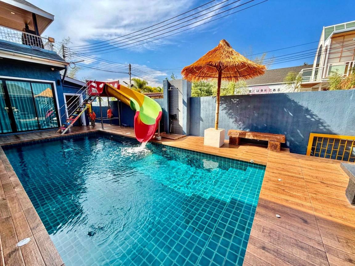 150 M² Villa ∙ 3 Bedrooms ∙ 14 Guests - Khao Yai
