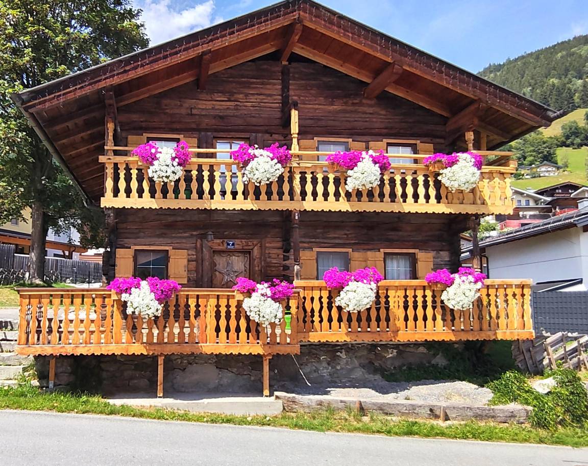 100 M² Huis ∙ 3 Slaapkamers ∙ 6 Gasten - Zell am See