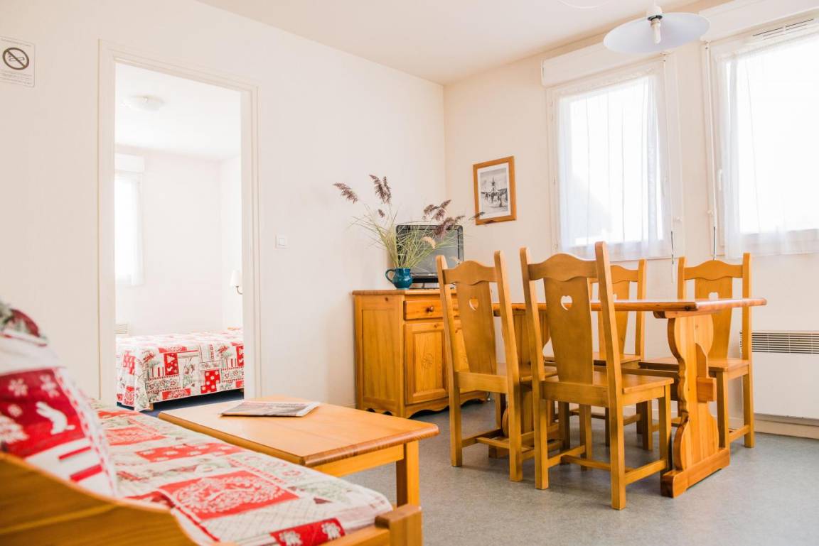 53 m² Ferienwohnung ∙ 1 Schlafzimmer ∙ 8 Gäste – Bild 10
