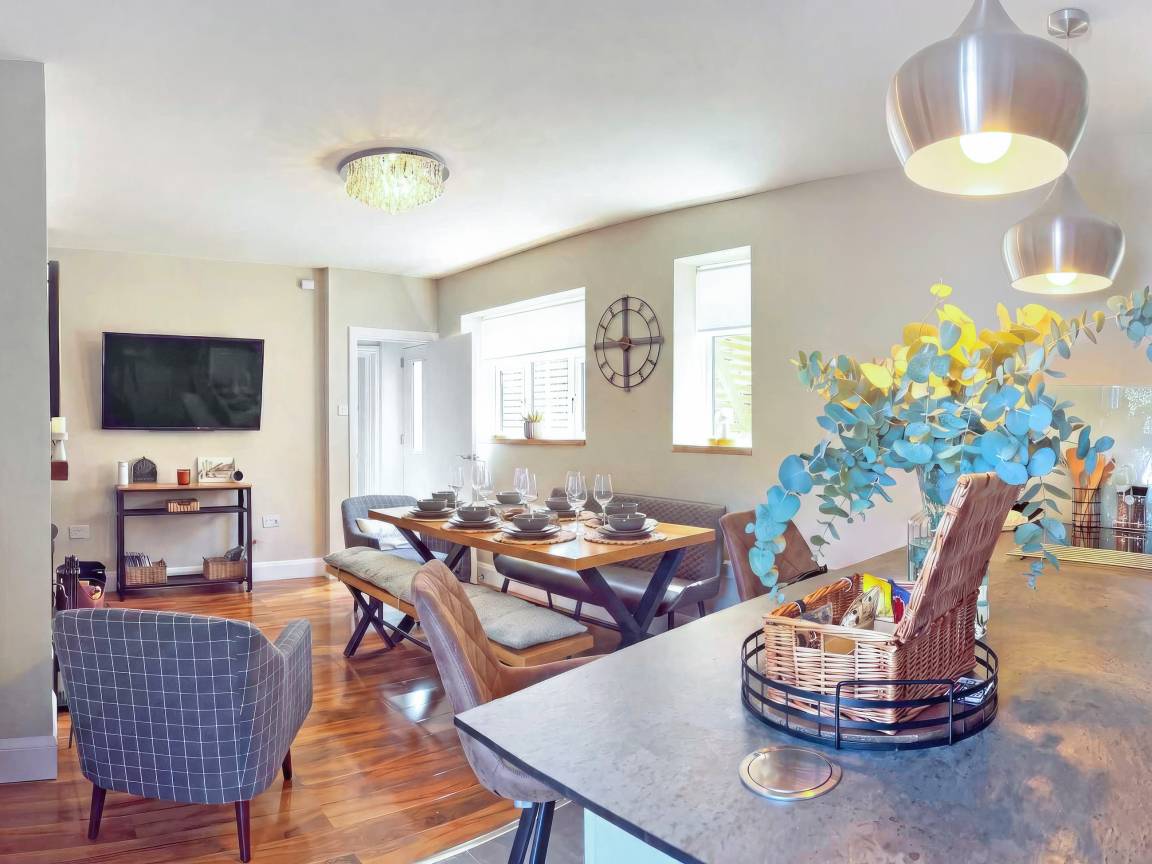 Cottage ∙ 4 Bedrooms ∙ 8 Guests - Mundesley