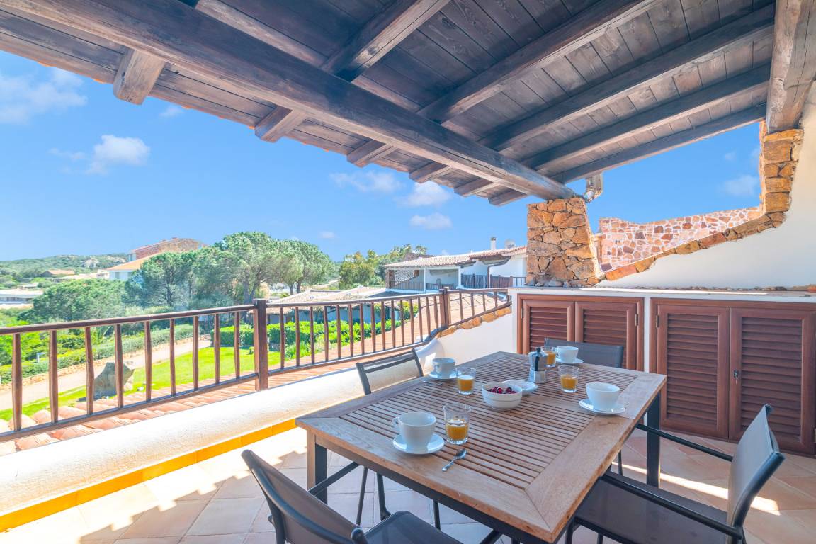 75 M² Ferienwohnung ∙ 3 Schlafzimmer ∙ 6 Gäste - Olbia