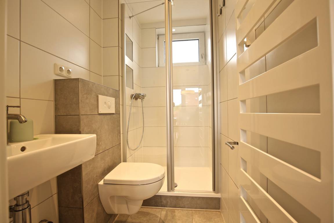 80 m² Ferienwohnung ∙ 4 Schlafzimmer ∙ 6 Gäste – Bild 5