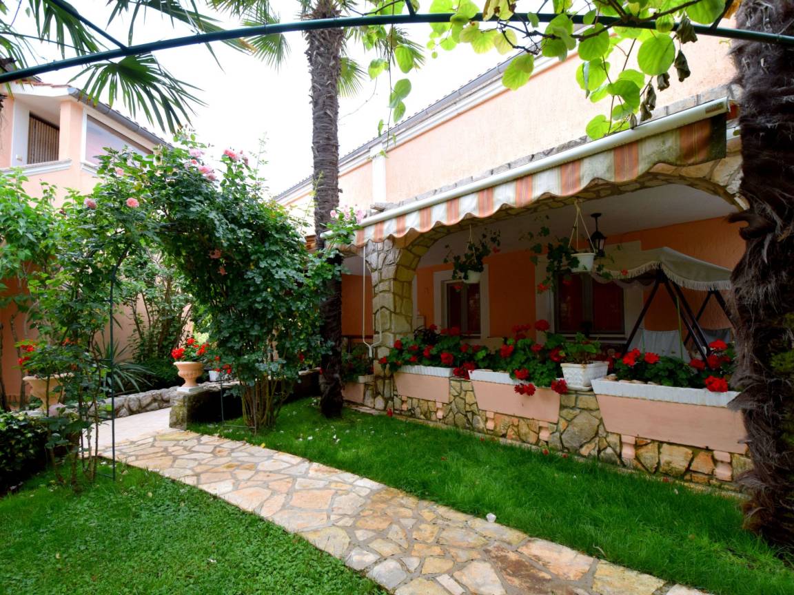120 M² Huis ∙ 3 Slaapkamers ∙ 3 Gasten - Vrbnik