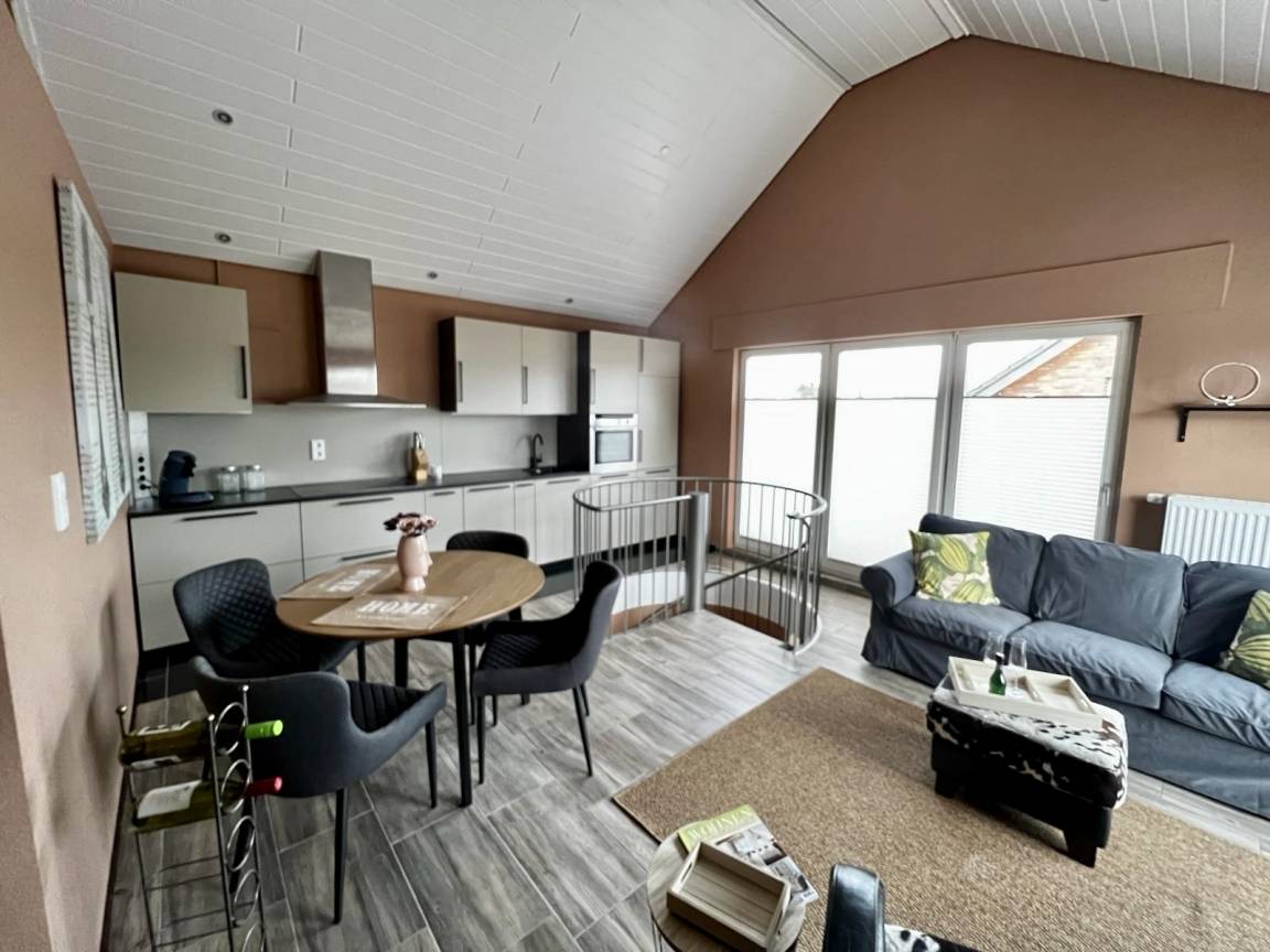 110 M² Apartamento ∙ 2 Habitaciones ∙ 5 Huéspedes - Jülich