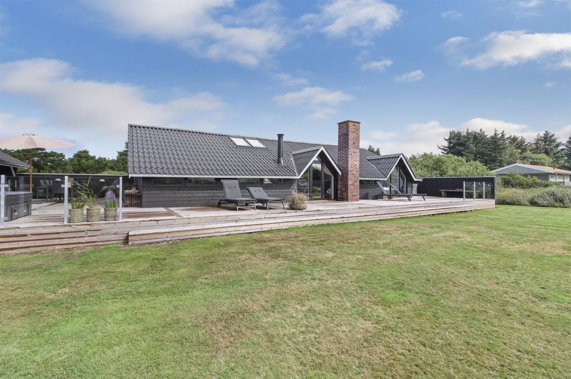 113 m&sup2; Ferienhaus 4 Schlafzimmer 8 G&auml;ste