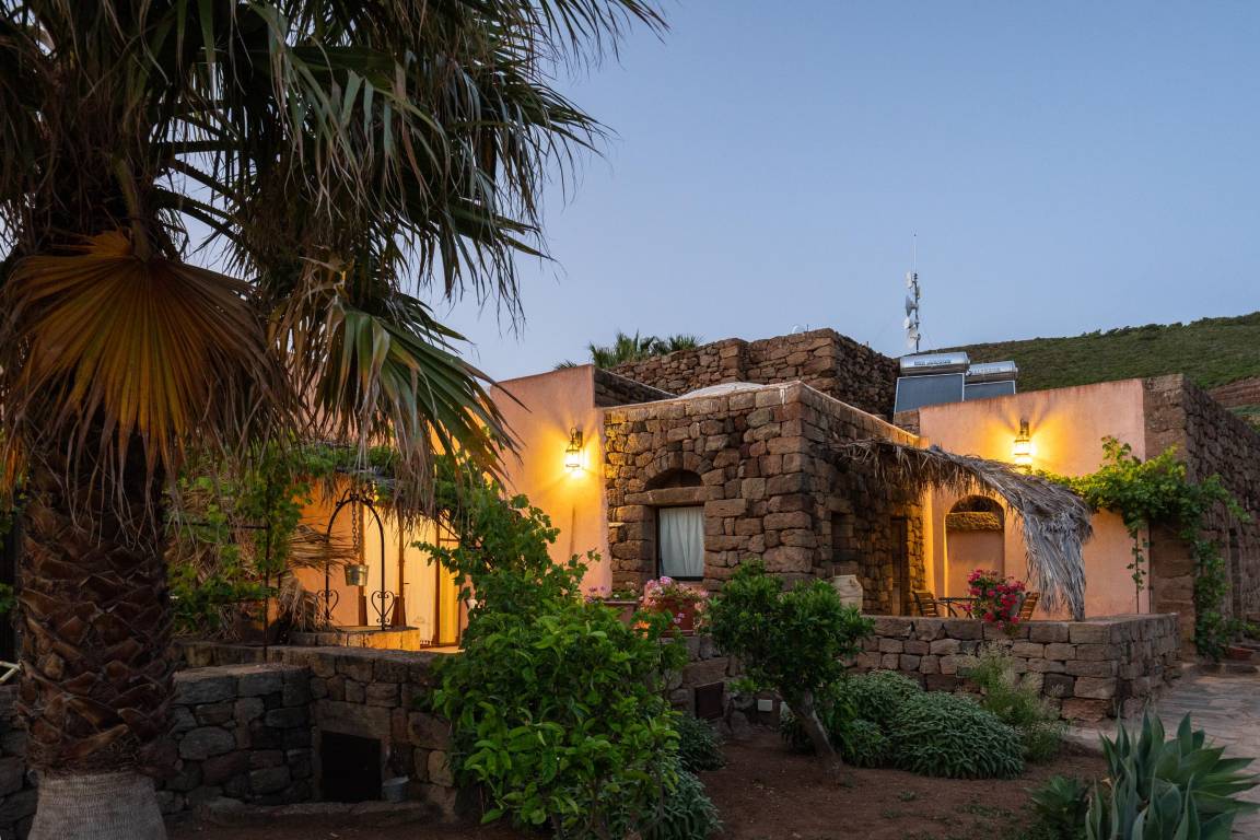 Villa Vacanza ∙ 2 Camere Da Letto ∙ 3 Ospiti - Pantelleria
