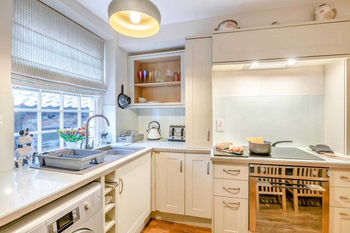 Cottage ∙ 3 Bedrooms ∙ 4 Guests - Whitby