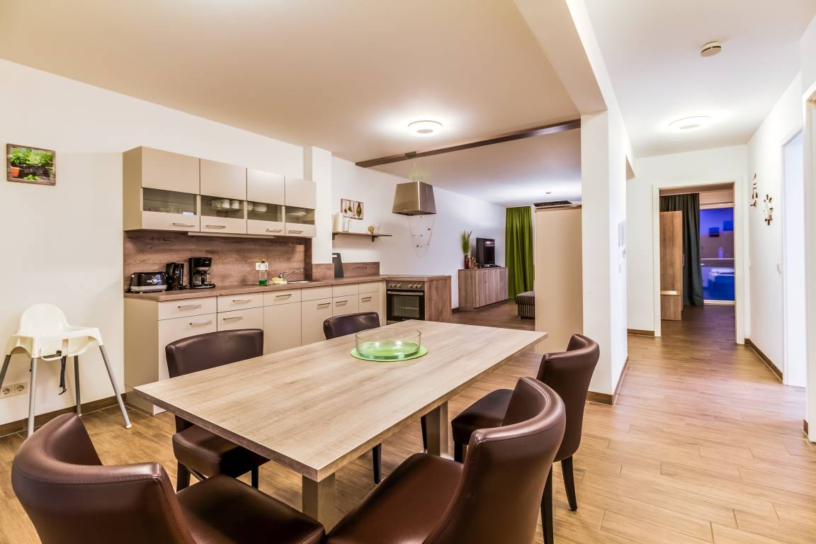 113 m² Ferienwohnung ∙ 2 Schlafzimmer ∙ 8 Gäste – Bild 14