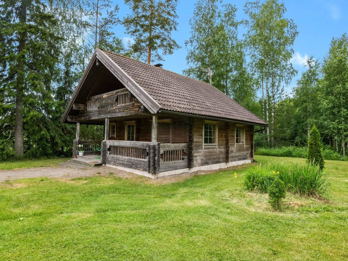 62 M² Talo ∙ 1 Makuuhuone ∙ 7 Vierasta - Yläne