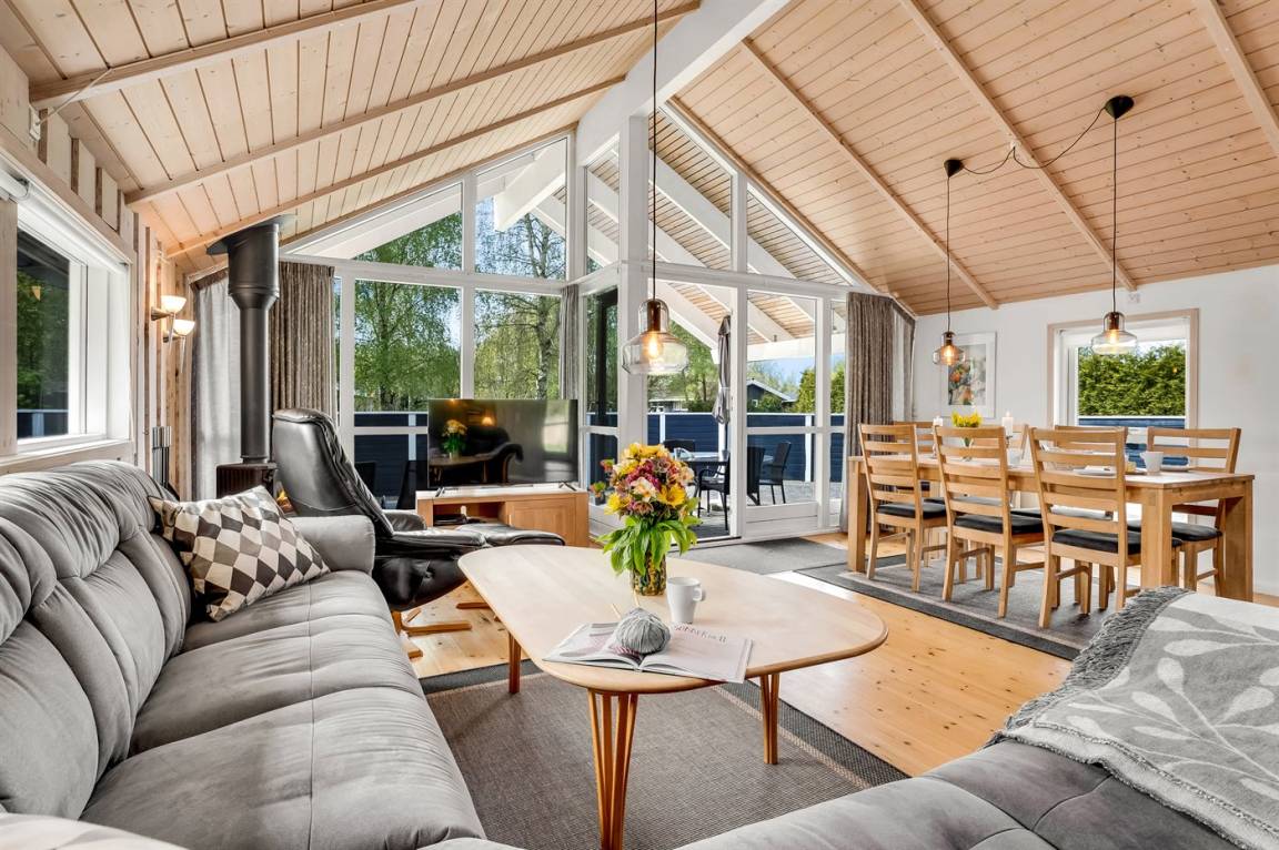 118 m&sup2; Ferienhaus 4 Schlafzimmer 8 G&auml;ste
