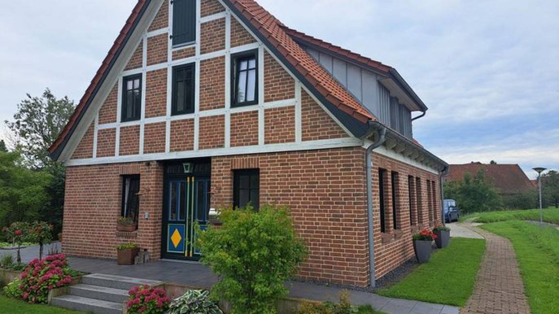 74 M² Appartement ∙ 2 Slaapkamers ∙ 4 Gasten - Buxtehude