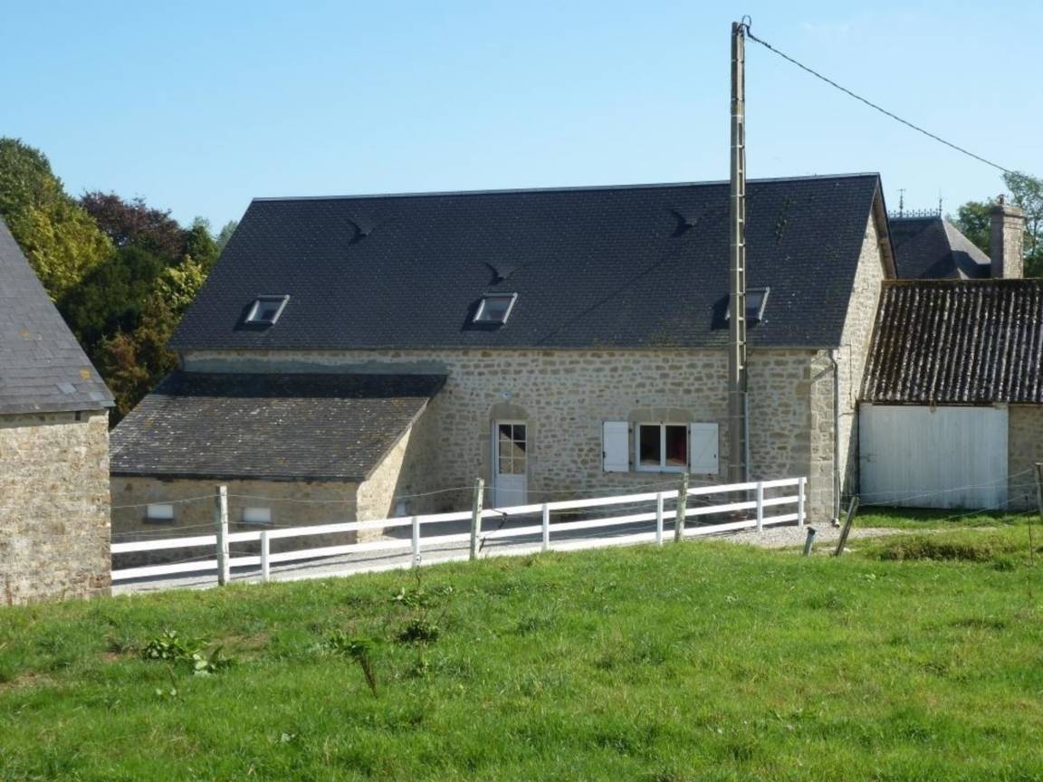 200 M² Landhaus ∙ 4 Schlafzimmer ∙ 9 Gäste - Cotentin
