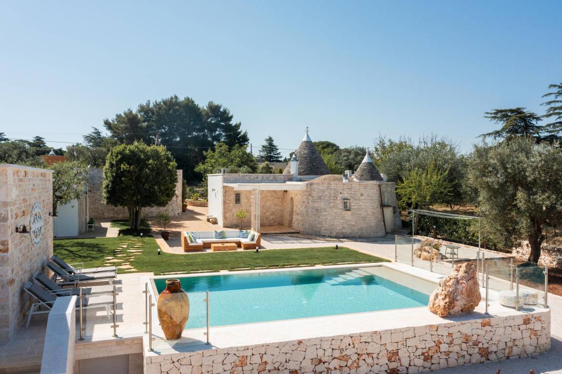 350 M² Apartment ∙ 5 Bedrooms ∙ 10 Guests - Apulia