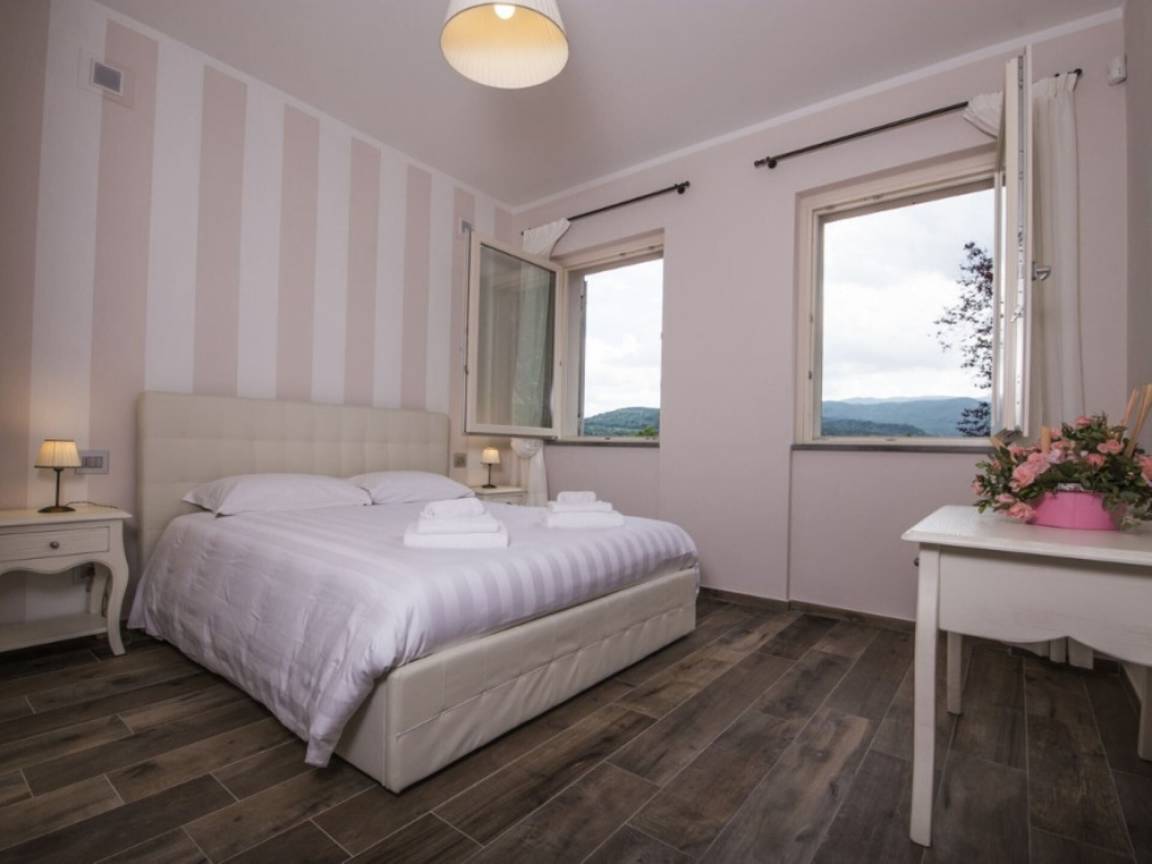 200 m² Ferienwohnung ∙ 6 Schlafzimmer ∙ 12 Gäste – Bild 21