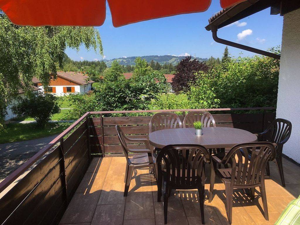 65 M² Ferienhaus ∙ 2 Schlafzimmer ∙ 6 Gäste - Nesselwang