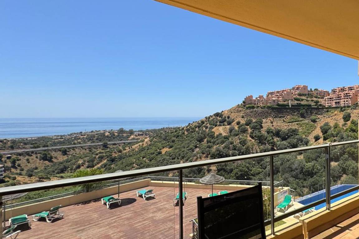 128 M² Apartamento ∙ 3 Habitaciones ∙ 6 Huéspedes - La Cala de Mijas