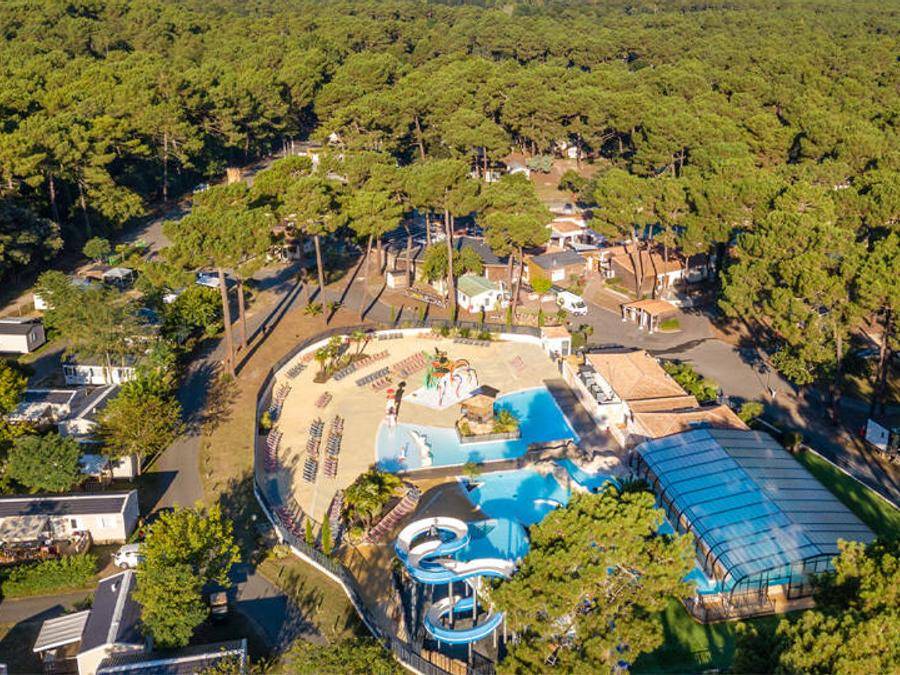 Caravan ∙ 2 Bedrooms ∙ 5 Guests - La Palmyre