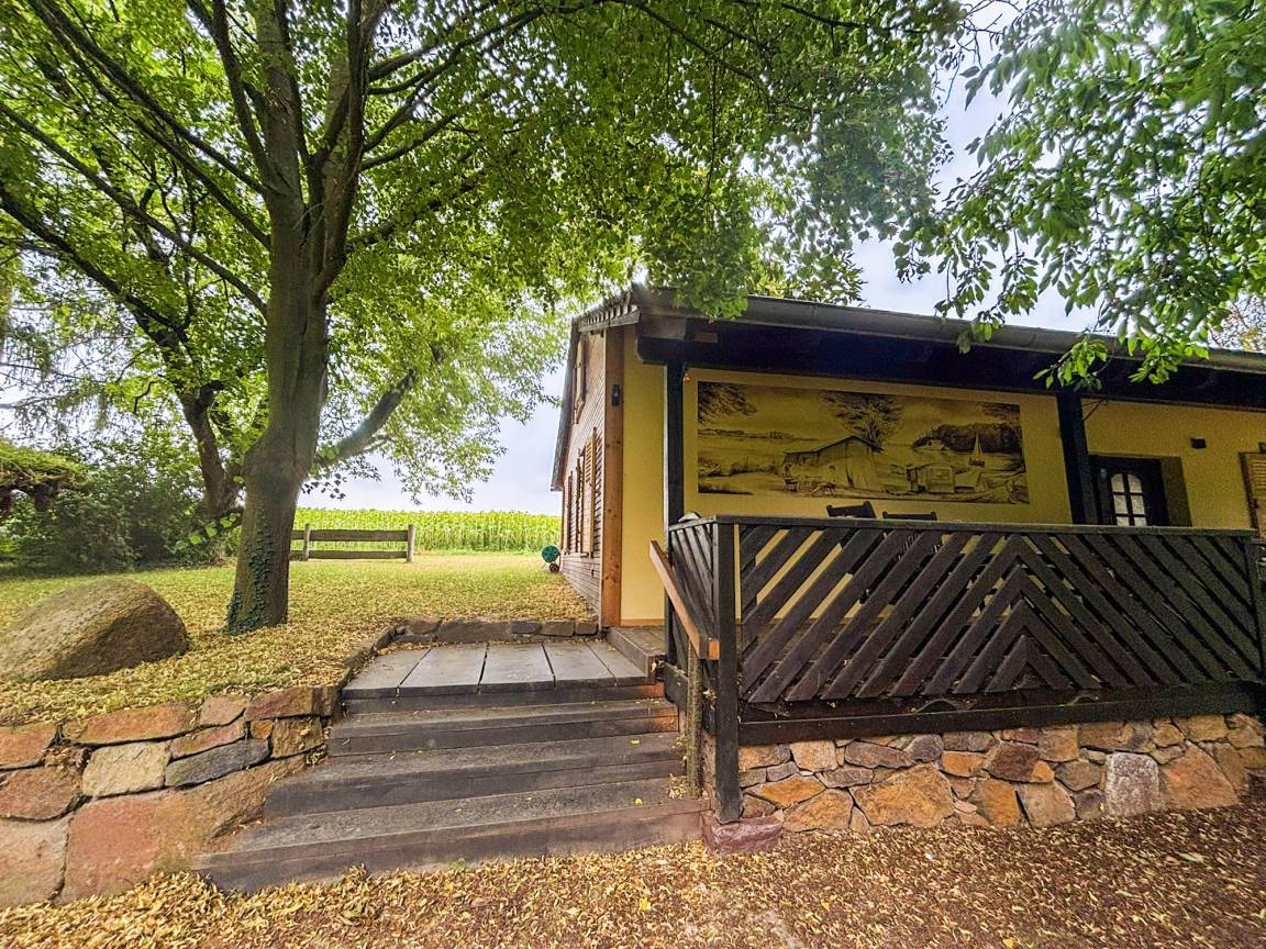 Landhaus ∙ 3 Schlafzimmer ∙ 5 Gäste - Altenburg