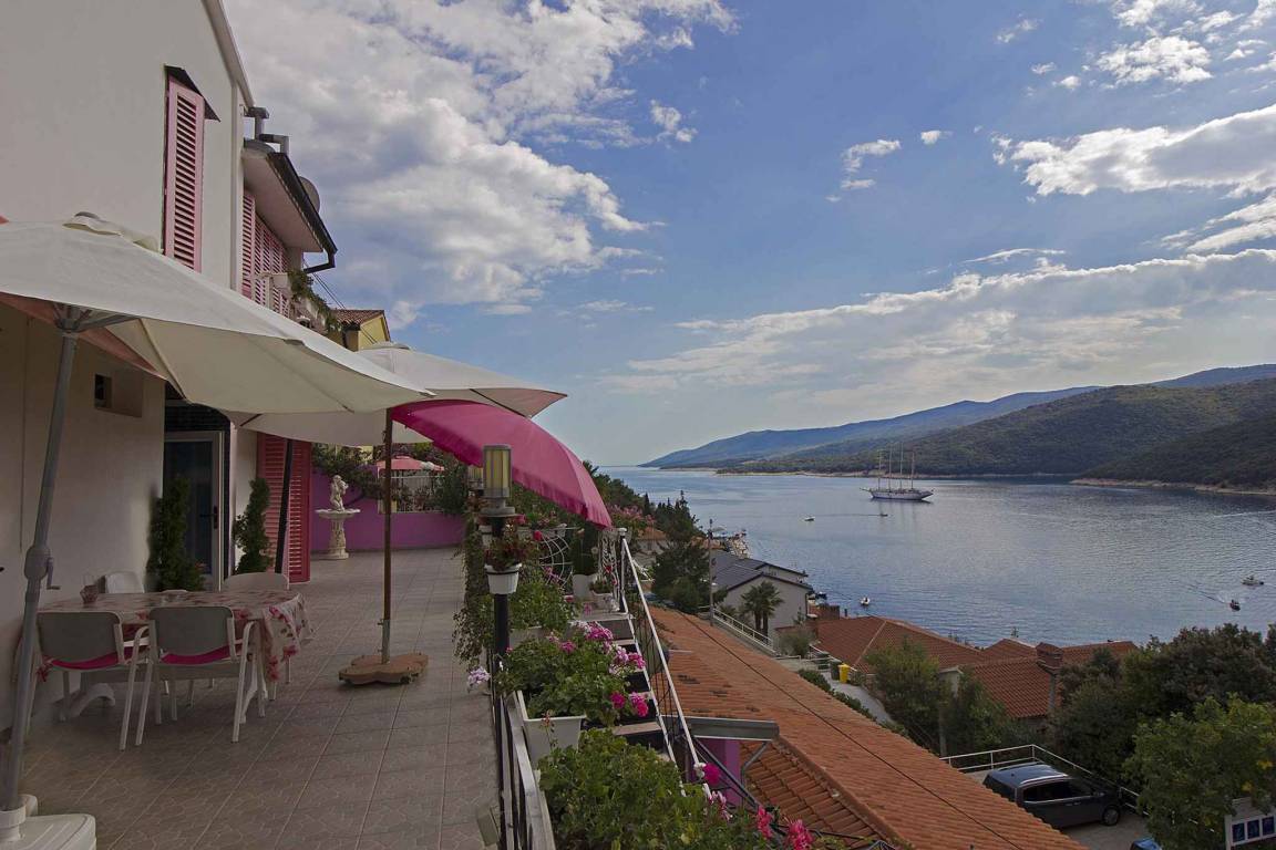 60 M² Apartamento ∙ 2 Habitaciones ∙ 4 Huéspedes - Labin