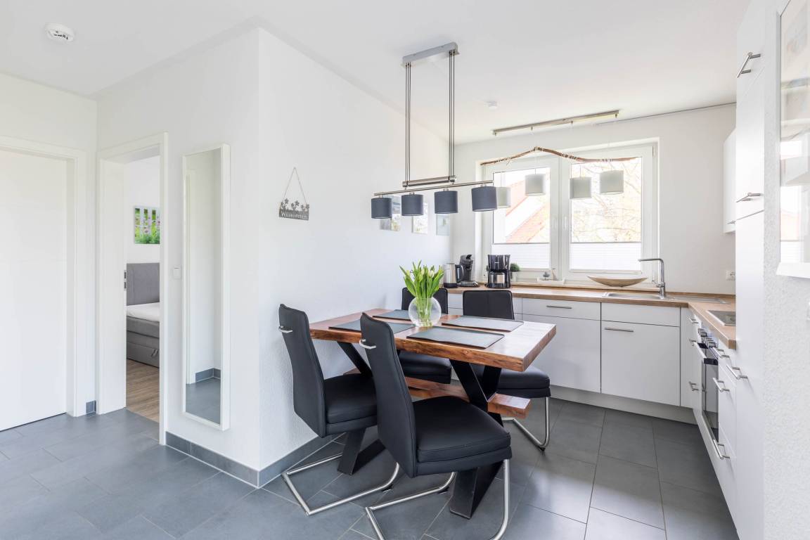 65 m² Ferienwohnung ∙ 2 Schlafzimmer ∙ 4 Gäste – Bild 2