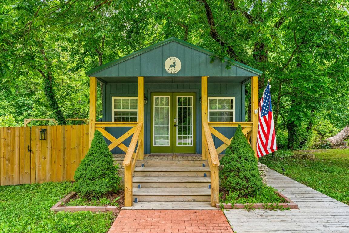 47 M² Cabin ∙ 1 Bedroom ∙ 4 Guests - Coney Island, MO