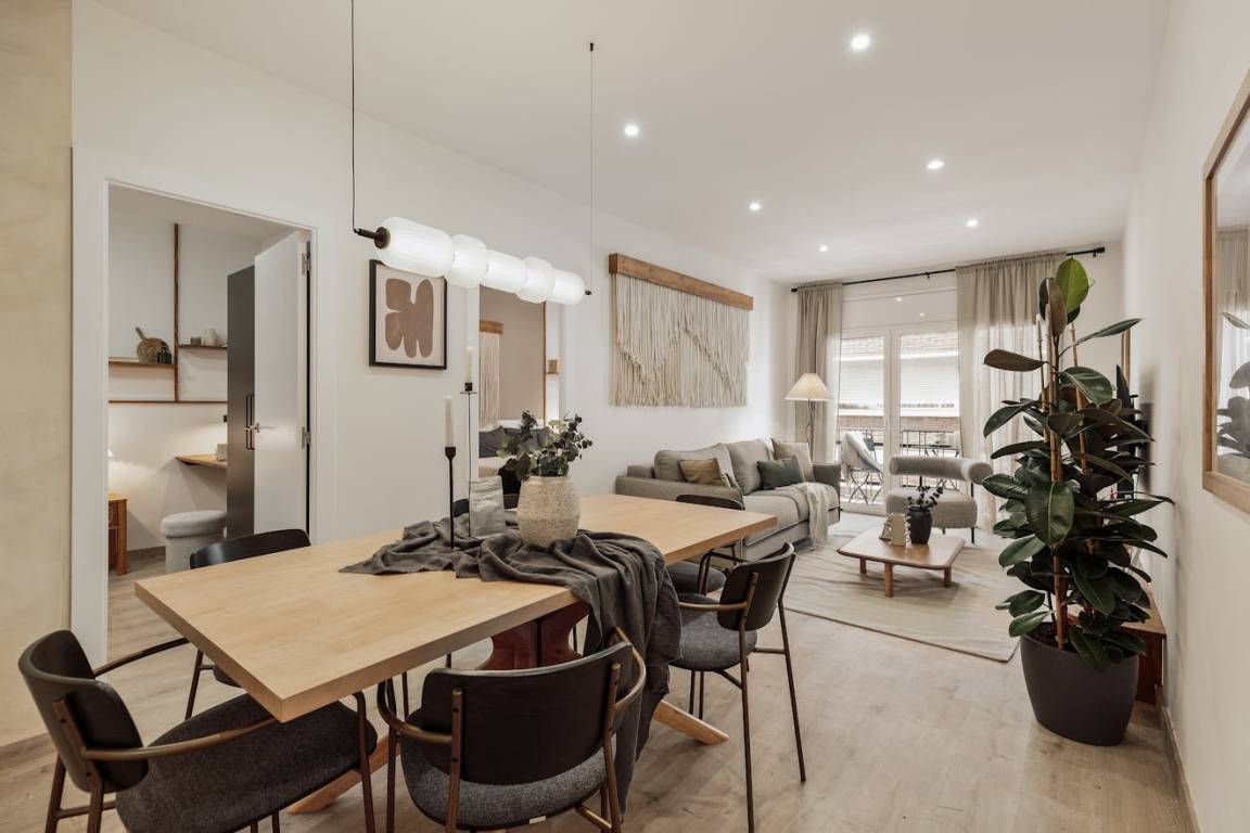 67 M² Apartment ∙ 3 Bedrooms ∙ 6 Guests - Rubí