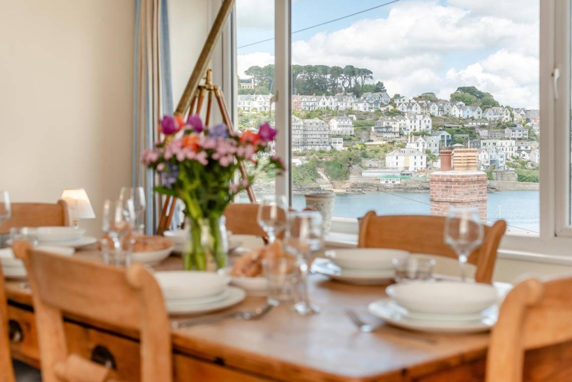 Cottage ∙ 3 Bedrooms ∙ 6 Guests - Fowey