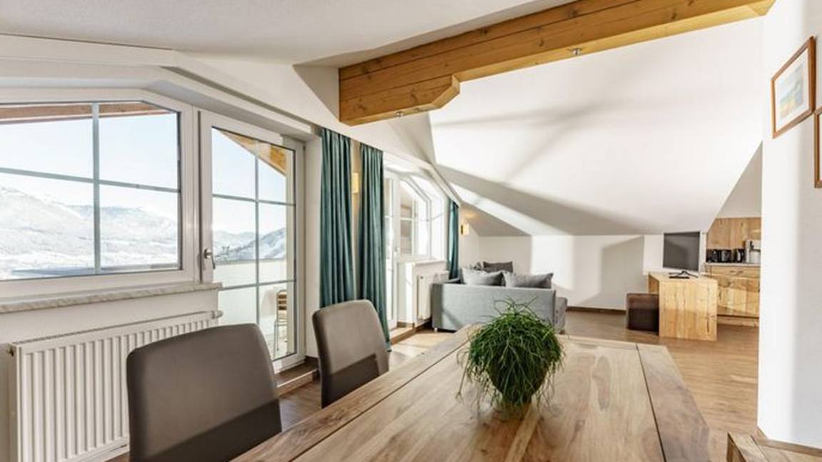 100 M² Appartement ∙ 2 Slaapkamers ∙ 6 Gasten - Schladming