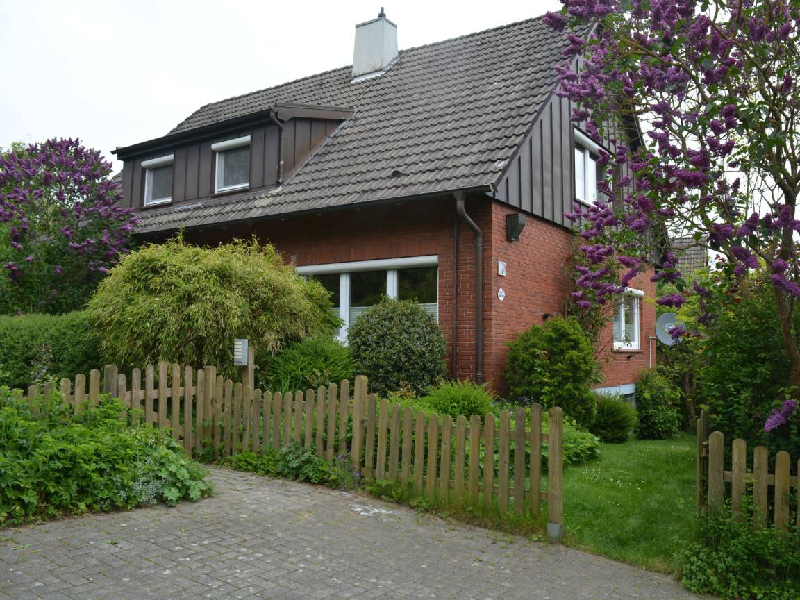 70 M² Ferienwohnung ∙ 2 Schlafzimmer ∙ 4 Gäste - Langballig
