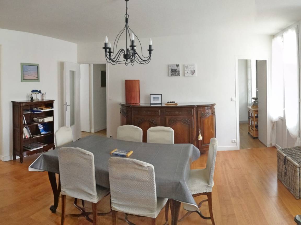 62 M² Ferienwohnung ∙ 2 Schlafzimmer ∙ 5 Gäste - Royan