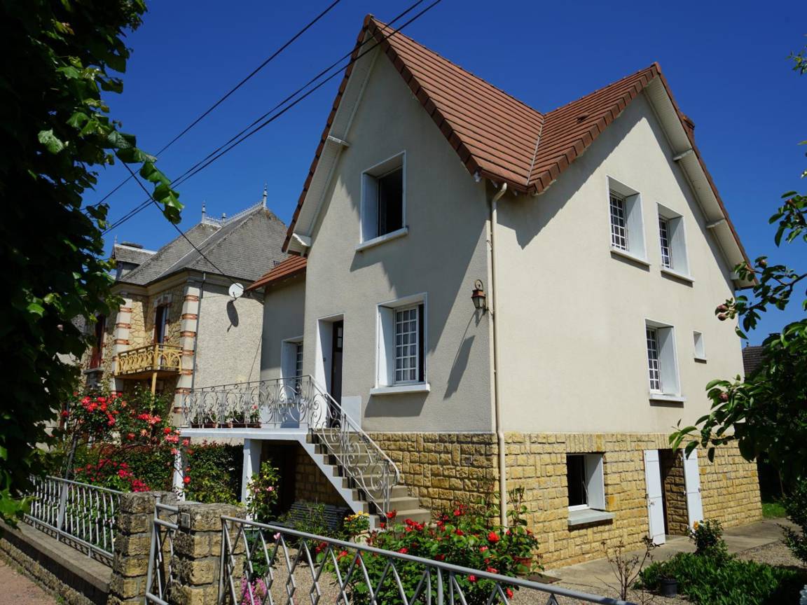 54 M² Cottage ∙ 2 Bedrooms ∙ 4 Guests - Dordogne