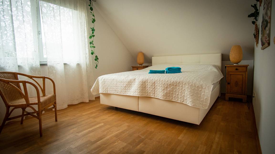 200 m² Ferienhaus ∙ 4 Schlafzimmer ∙ 8 Gäste – Bild 8